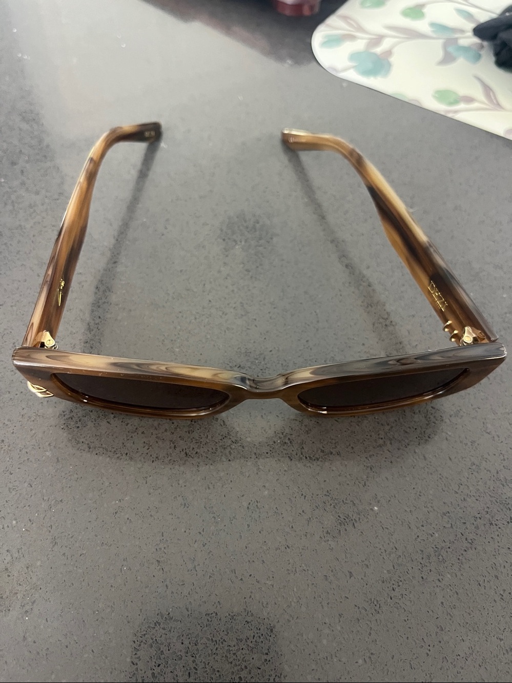 DEZI Cuffed Sunglasses Half & Half Tortoise Congnac -Gold - Picture 6 of 16